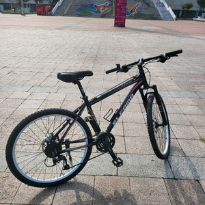 MTB 엘파마 26 인치 시마노 아세라 27단 자전거 판매합니다.