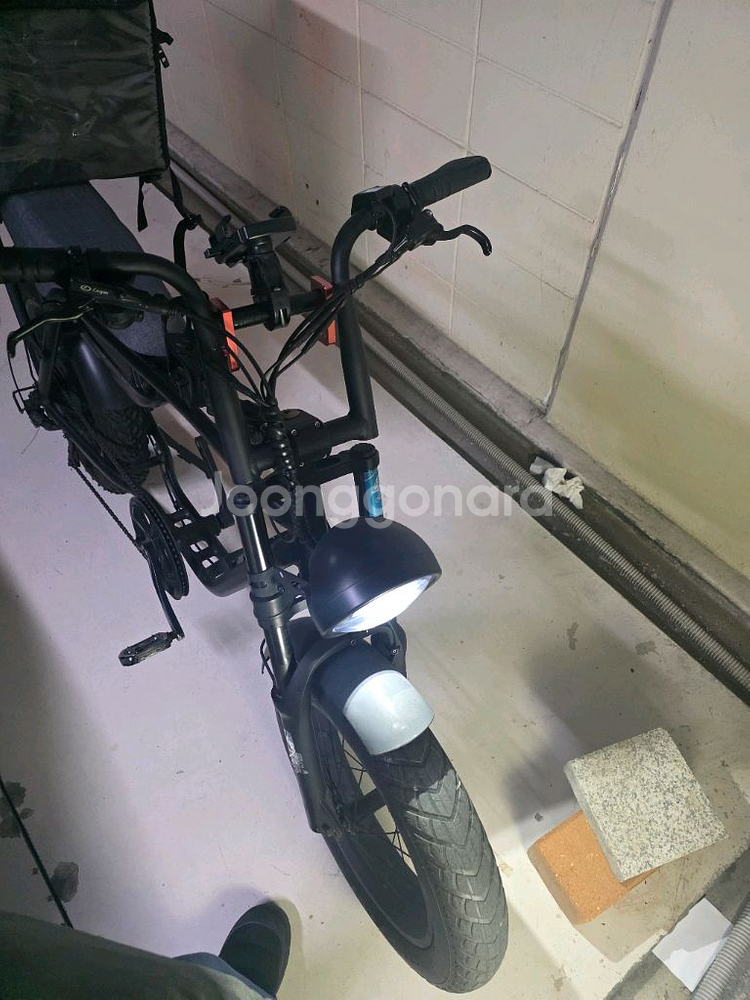 퀄리볼트 자토바이 전기자전거 40암페어 배터리2개 급매--0