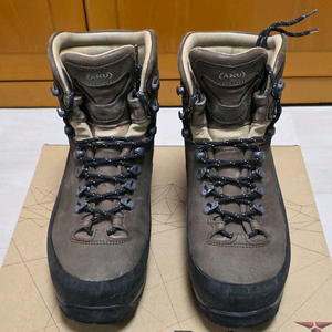 아쿠 고어텍스 등산화 265