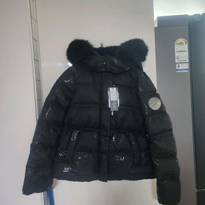 마크앤로나 정품 한파용구스 패딩55.1회착용가격내림