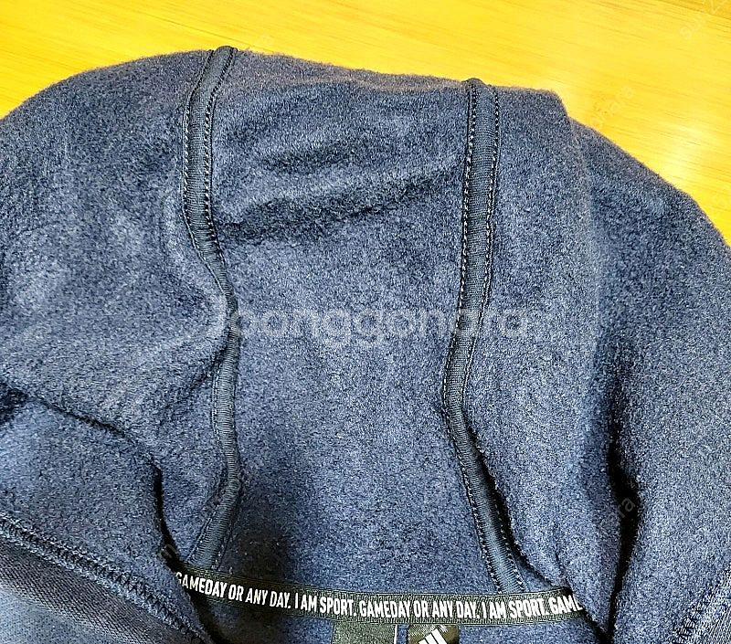 아디다스키즈 기모 후드티 160사이즈 판매해요--3