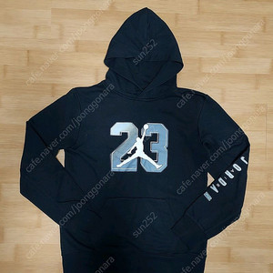 나이키조던 주니어 XL사이즈(170사이즈) 판매해요.