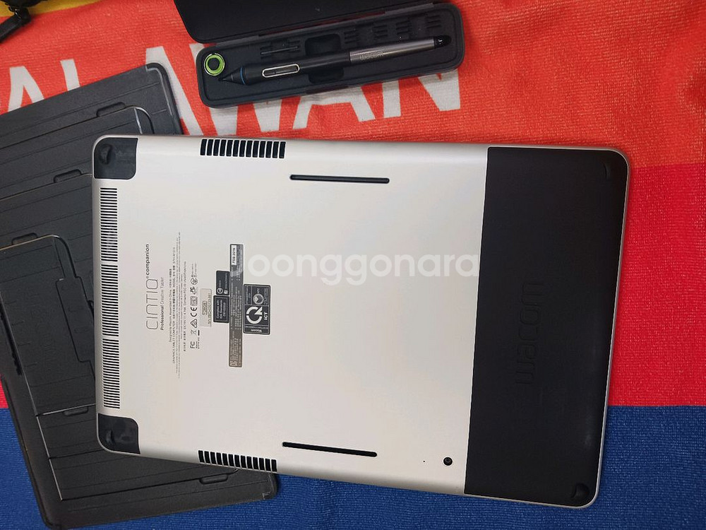 와콤 신티크 컴패니언2 (DTH-W1310) 128G 배터리방전--1