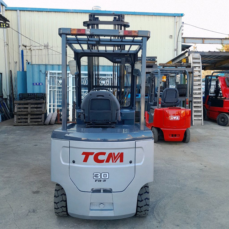 TCM 3톤 전동지게차 자동발 2단4.2미터 더블통타이어--1