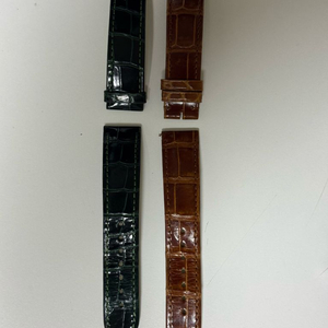 까르띠에 탱크솔로 스몰 루이 스트랩, 그린 스트랩 A급