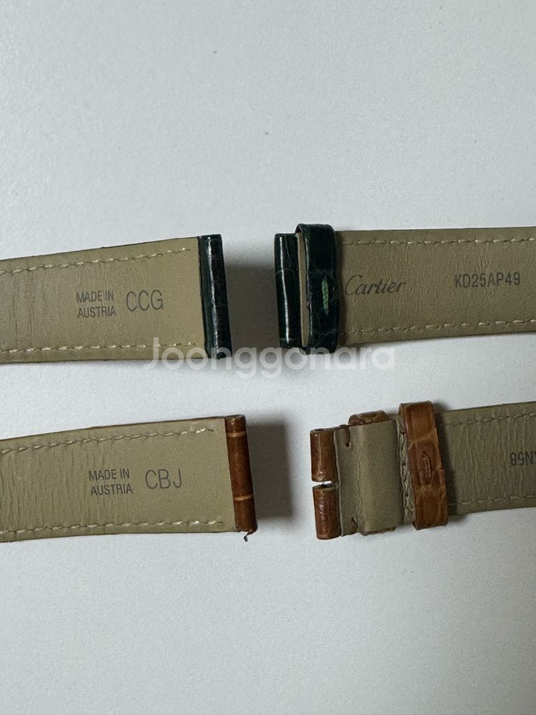 까르띠에 탱크솔로 스몰 루이 스트랩, 그린 스트랩 A급--1