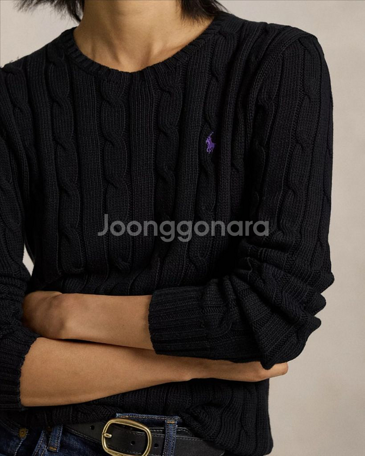 폴로 여성꽈배기니트--7