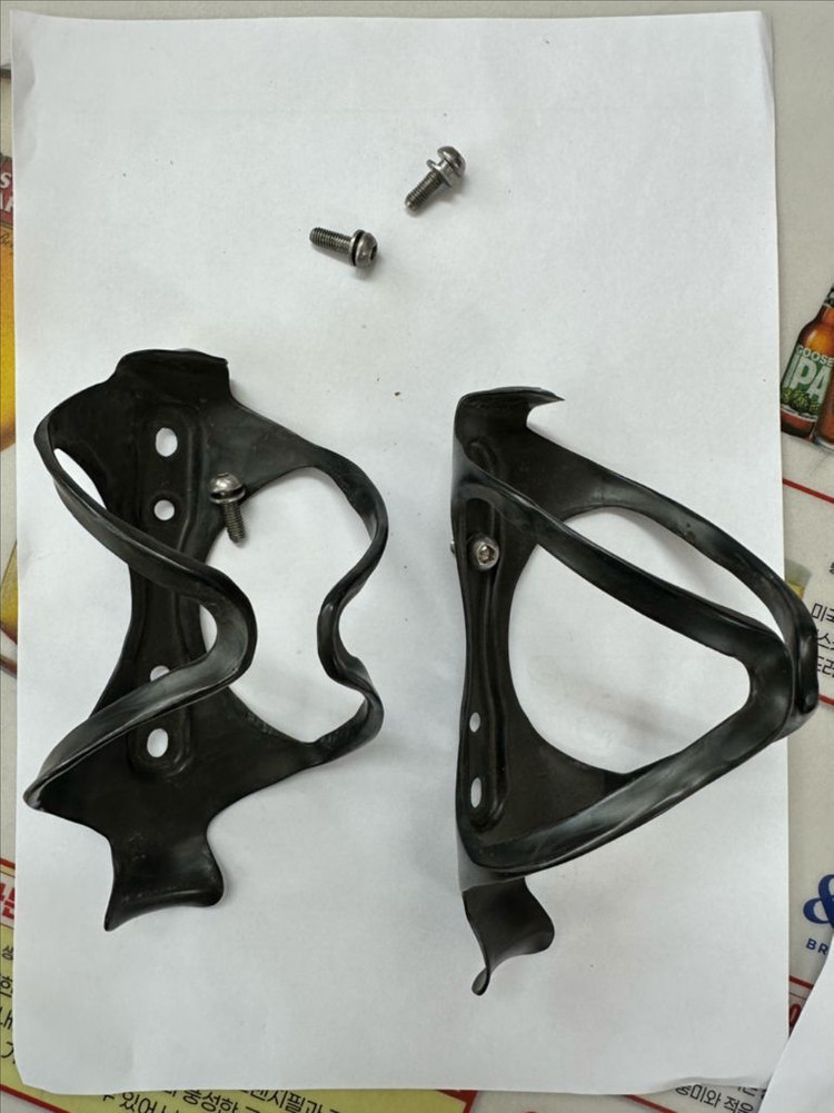 자전거 물통 케이지 이미지