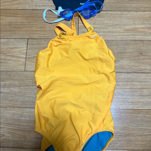 나이키 스윔 여자 실내 하이드라스트롱 원피스수영복 28사이즈 판매