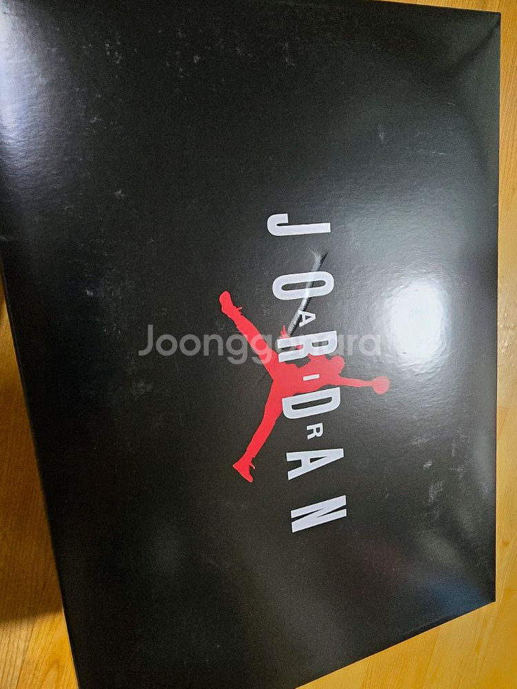 조던 9 레트로 부츠 290 사이즈 팝니다--1