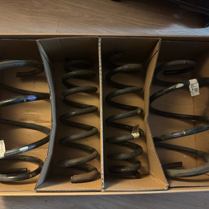 제네시스 G70 순정 스프링 RWD