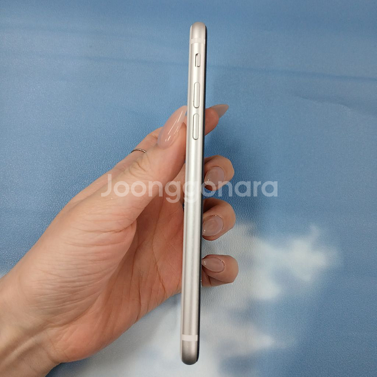 아이폰SE2 64기가 화이트 공기계 중고폰 알뜰폰 세컨폰 저가폰 왕십리중고폰--2