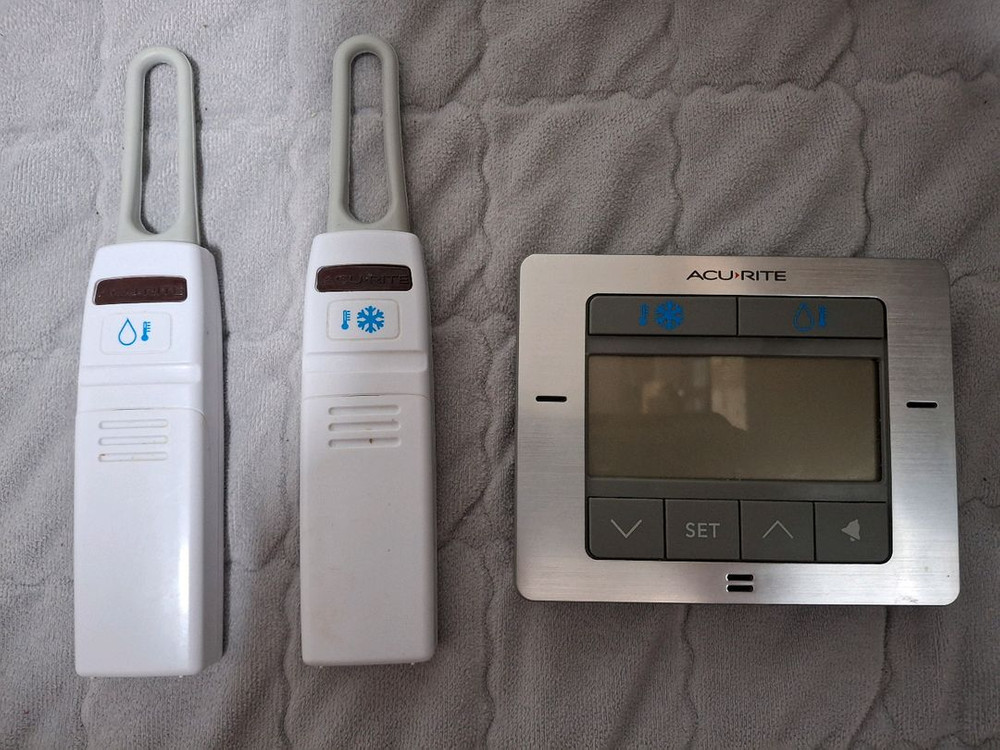 AcuRite 00515M 디지털 무선 냉장고 및 냉동고 온도계 이미지