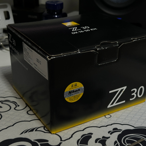 미러리스 니콘 z30 + 티티아티산 35mm50mm, 추가 배터리2개 + 126gb