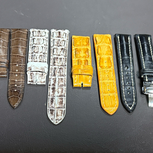 22mm 20mm 악어가죽 스트랩 팝니다.