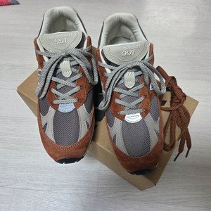 뉴발란스 991 세콰이어 팔콘 우먼스 260 새상품