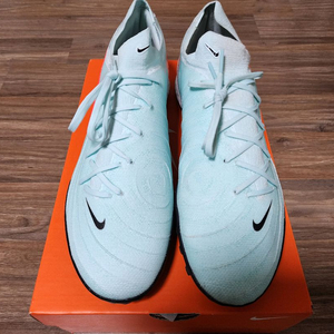 나이키 팬텀gx2 프로 tf 사이즈300