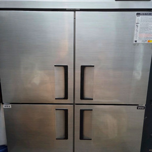 유니크45박스 (2023년식)판매합니다.