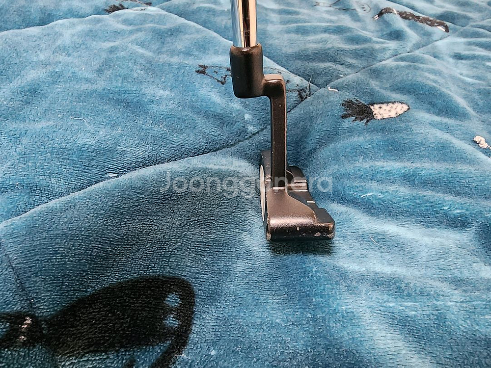 293 테일러메이드 WHITE SMOKE IN•12 퍼터 34인치 (커버0)--3