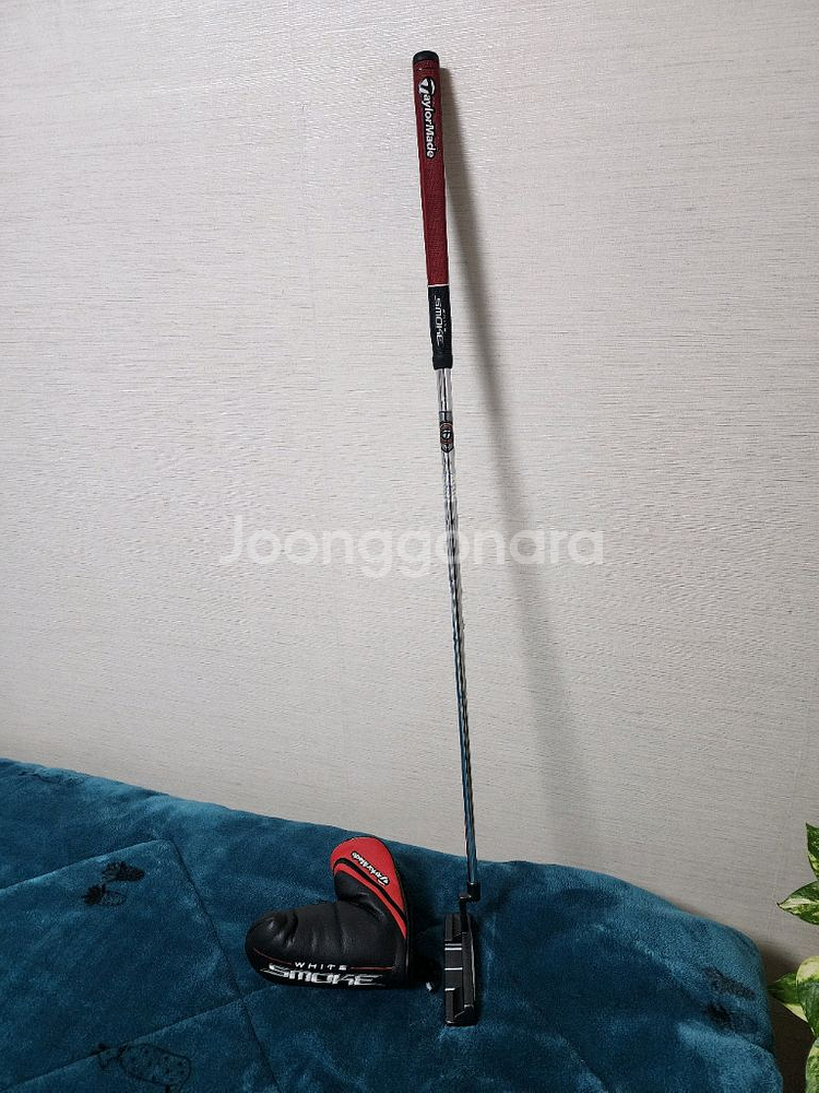 293 테일러메이드 WHITE SMOKE IN•12 퍼터 34인치 (커버0)--9