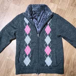 Male&co 집업 니트 가디건 아가일무늬 그레이 컬러