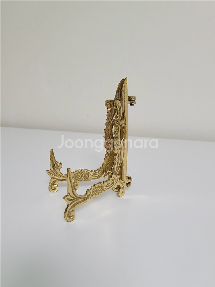 미국빈티지 황동 접시홀더 오브제 문진 금장 장식접시 액자 이젤 앤틱 샵 홈카페 인테리어 소품--4