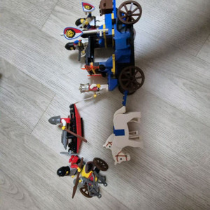 올드 레고 6044, 6004, 1752 3개 한 번에 팝니다.