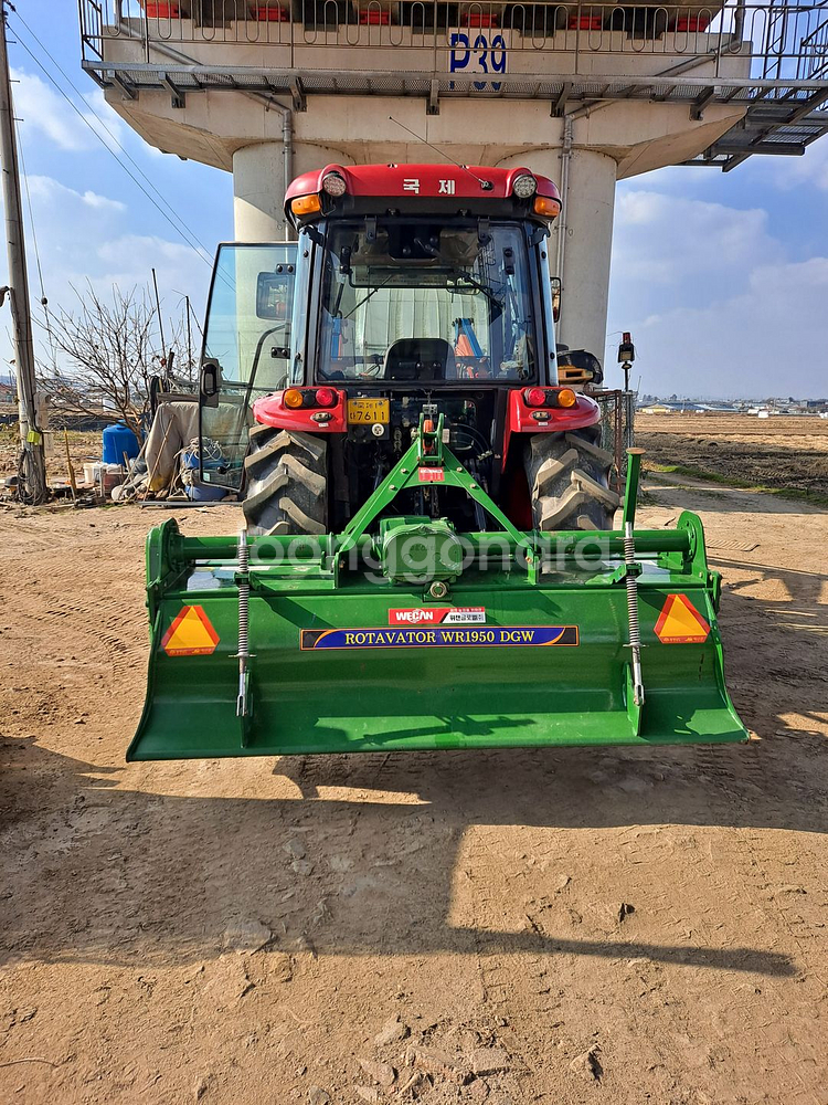 트랙터 로타리 작업기 세트 국제6015-60마력--2