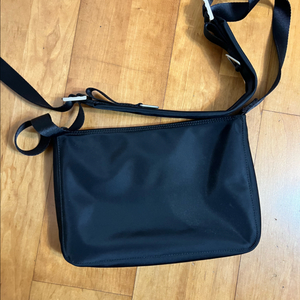 하 아카이브 블랙 나일론 아이패드백