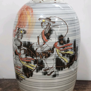 청룡 김용길 풍물놀이 분청 도자기 작품. 이미지