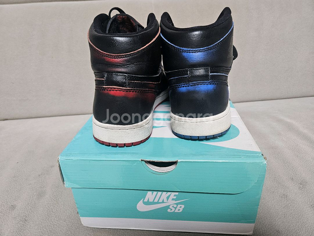 260 조던1 랜스마운틴 블랙--1