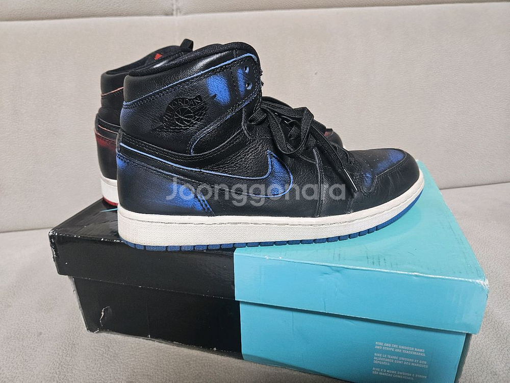 260 조던1 랜스마운틴 블랙--3