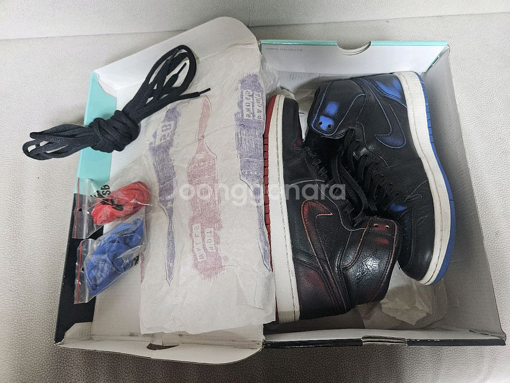 260 조던1 랜스마운틴 블랙--8