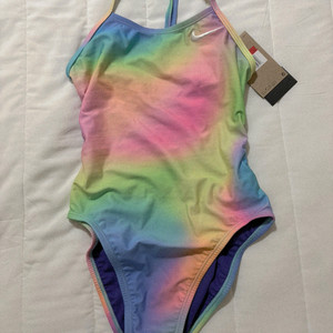 나이키 솜사탕 컷아웃 28