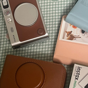 인스탁스 미니 evo 및 구성품