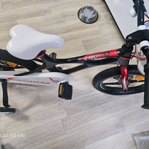 로얄베이비 스페이스 셔틀 자전거 16인치