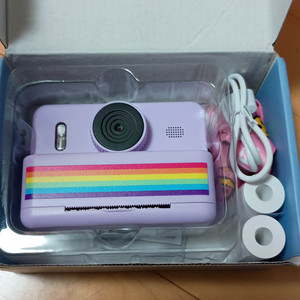 휴대용 영수증 카메라. 즉석 포토카메라. 토이카메라