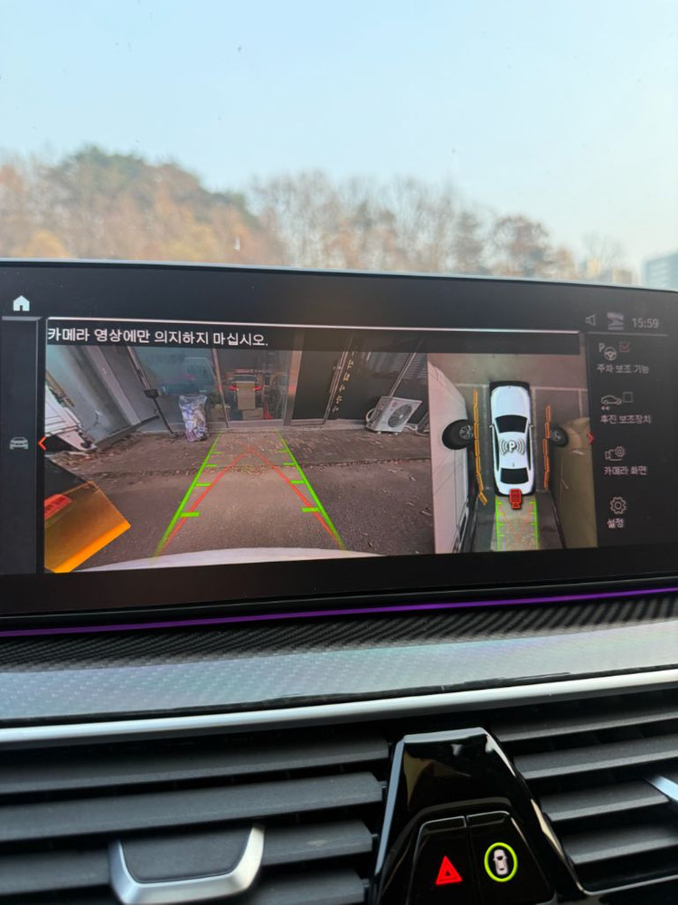 BMW m550i 21년형--4