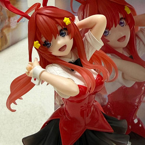 오등분의 신부 나카노 이츠키 토끼 피규어