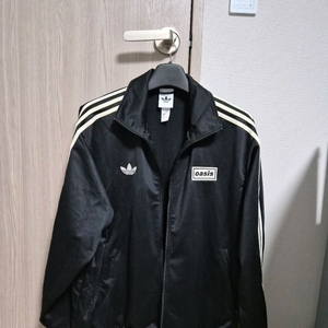 아디다스 오아시스 라이브 25 트랙탑