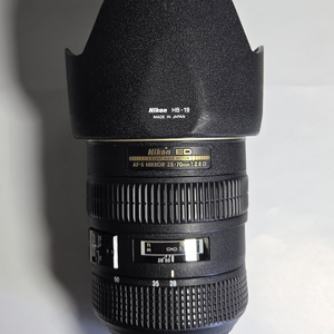AF-S NIKKOR 28-70mm F/2.8D 렌즈