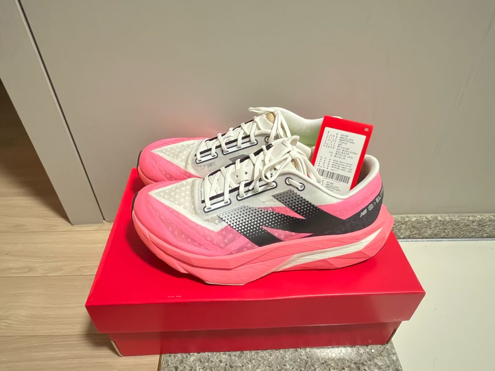 뉴발란스 퓨어셀 엘리트 v4 핑크 판매합니다--1