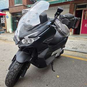 2024년식 한솜adv350 맷 블랙 배달세팅 적은키로수 이미지