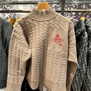 비비안웨스트우드 케이블 니트 스웨터