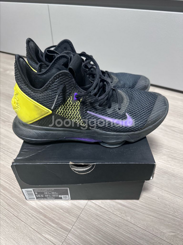 나이키 르브론 위트니스 IV 블랙/퍼플 270mm 농구--0