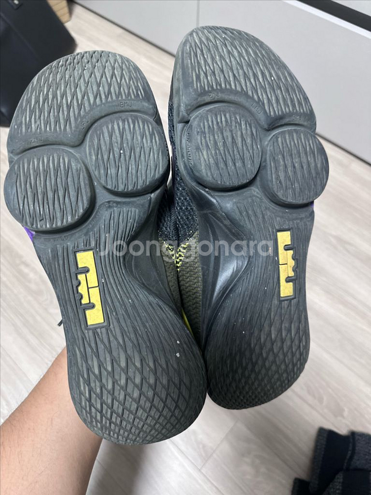 나이키 르브론 위트니스 IV 블랙/퍼플 270mm 농구--6