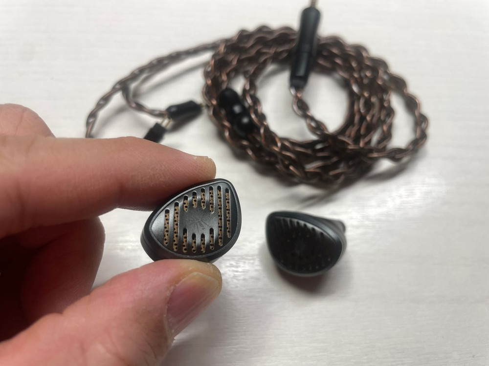 키위이어스 이어폰 셉텟(Septet)--1