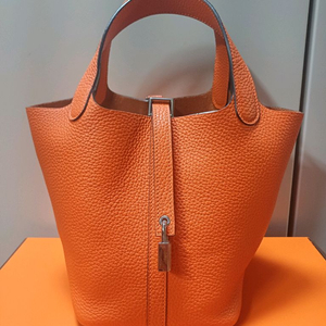 피코탄 18 오랑쥬 신상 끌레망스가죽