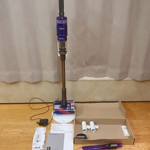 다이슨 옴니글라이드 무선청소기 판매(거치대 및 구성품 모두 포함) 이미지