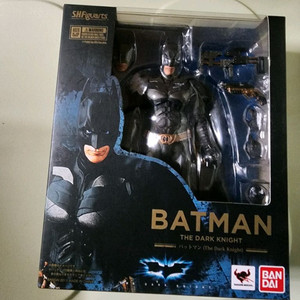 SHF 배트맨 다크나이트 팝니다. 1/12 액션피규어